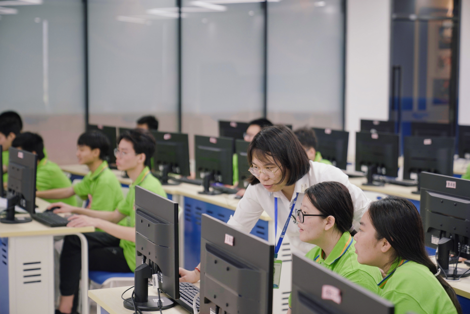 ��Ӌ�r1��|�����������V�����AУ���A(y��)�����а��_�n����