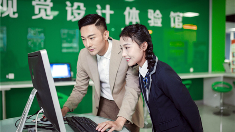 ƽ���c��ý�w�����O(sh��)Ӌ(j��)��l(f��)չ�����I(y��)�˲�δ�����ڣ�