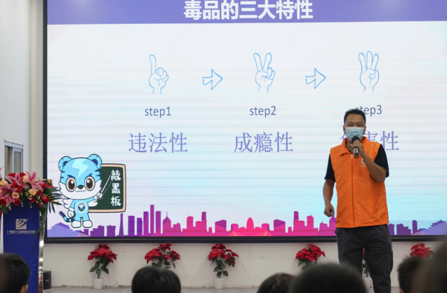 �V�����A�_(k��i)չ�����v������(g��u)������У�@