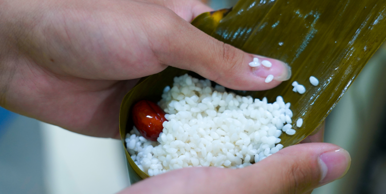 ���ա���ጷţ��V�����A����һ�����������