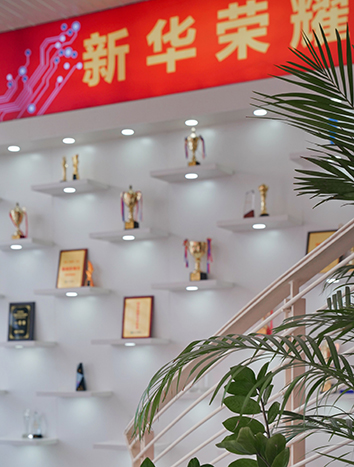 ���A��(li��n)�W(w��ng)�Ƽ�У�@�h(hu��n)��