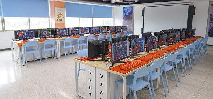 ���A��(li��n)�W(w��ng)�Ƽ��WУУ�@�Ļ�