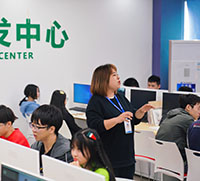 0���A�W���A��