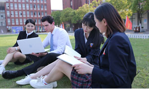 �V�����A��(li��n)�W(w��ng)�Ƽ��W(xu��)У