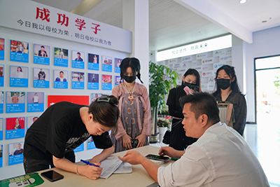 ��(sh��)��(j��)ܛ���_�l(f��)�߼�(j��)���̎�