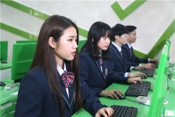 ����x��һ��(g��)�ȿɾ͘I(y��)�ֿɄ�(chu��ng)�I(y��)�ļ�����һƪ�������M(j��n)Ȧ��