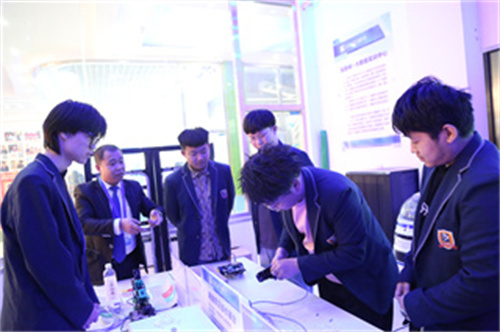 ��У����Ո(q��ng)���գ��п��ɿ�(j��)������ ����x�W(xu��)У�x���I(y��)��