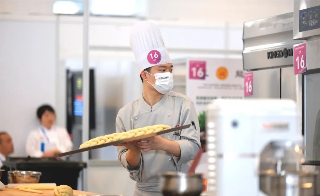 �����I���A��X�W(xu��)У