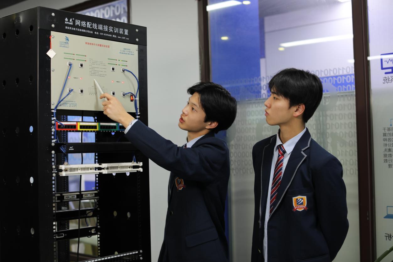 ���A��X�����W(xu��)���������n�����L�߹��D